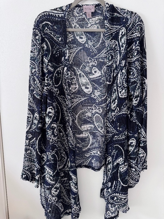 Chico's Sweaters - Chico’s Easywear Textured Paisley Cardigan Size 3